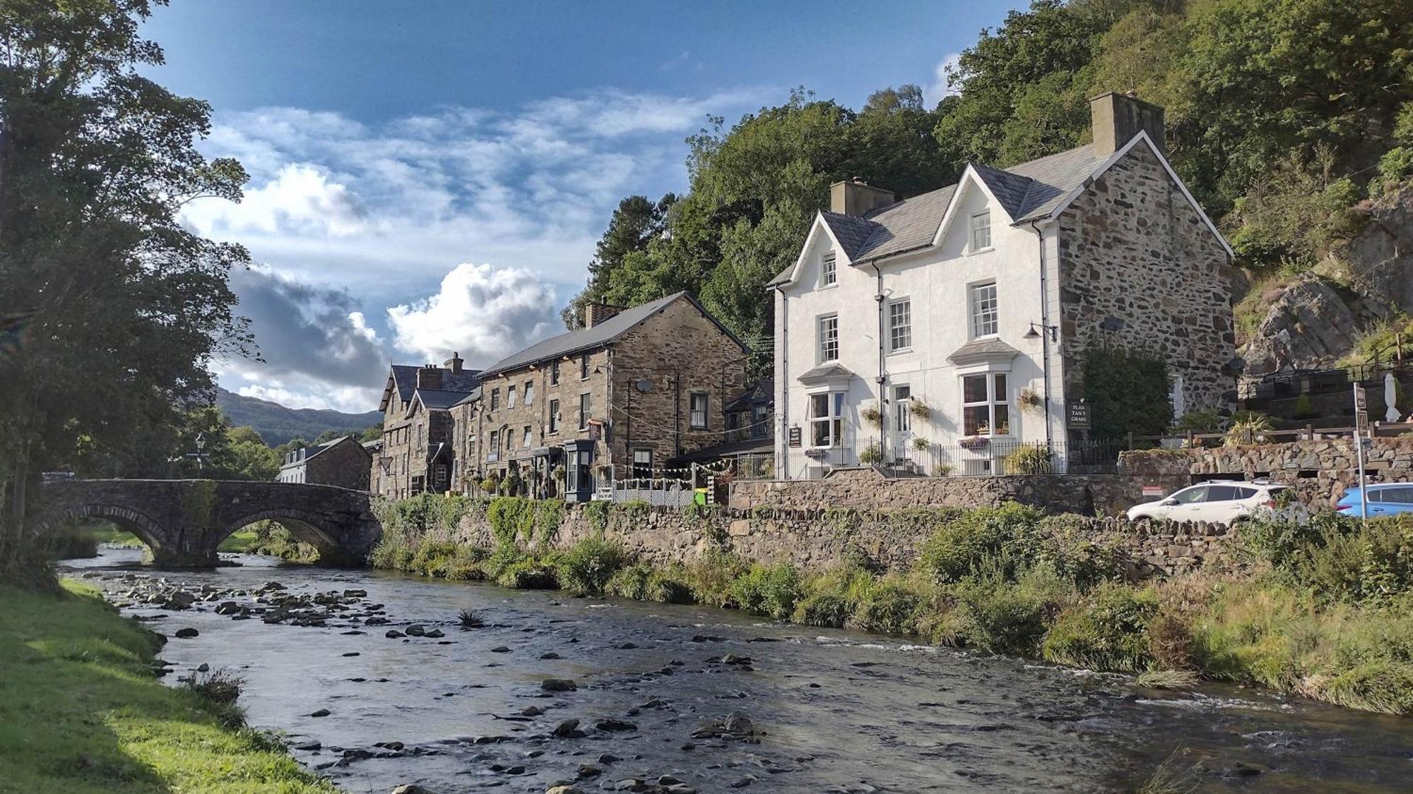 Plas Tan Y Graig B&B Guest House Beddgelert Exterior photo